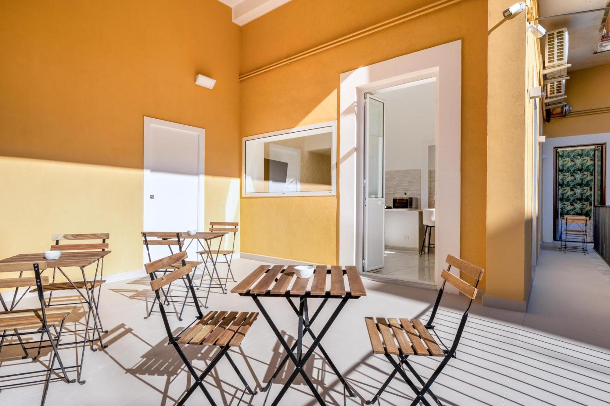 Palazzobellini Panzió Catania-Fontanarossai nemzetközi repülőtér Kültér fotó